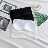 Mežģīņu krūšturs bez lencēm ar spilventiņiem