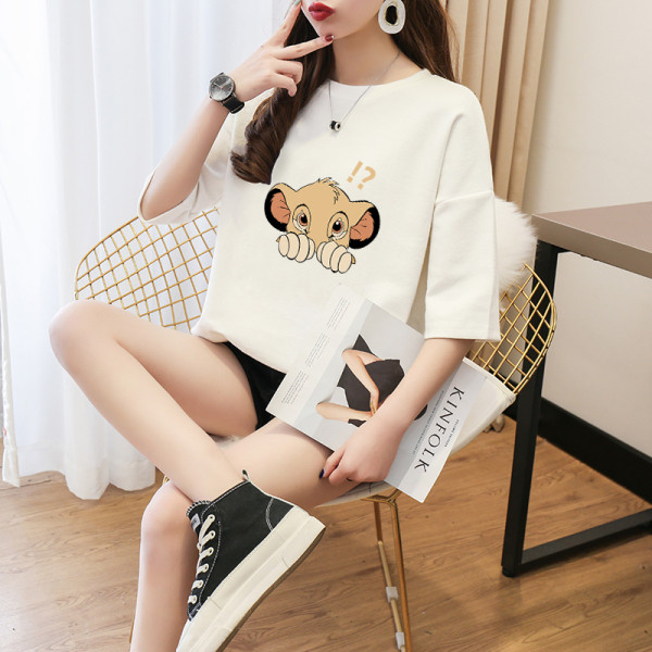 Jauna modeļa sieviešu t-krekls ar apdruku un īsām piedurknēm