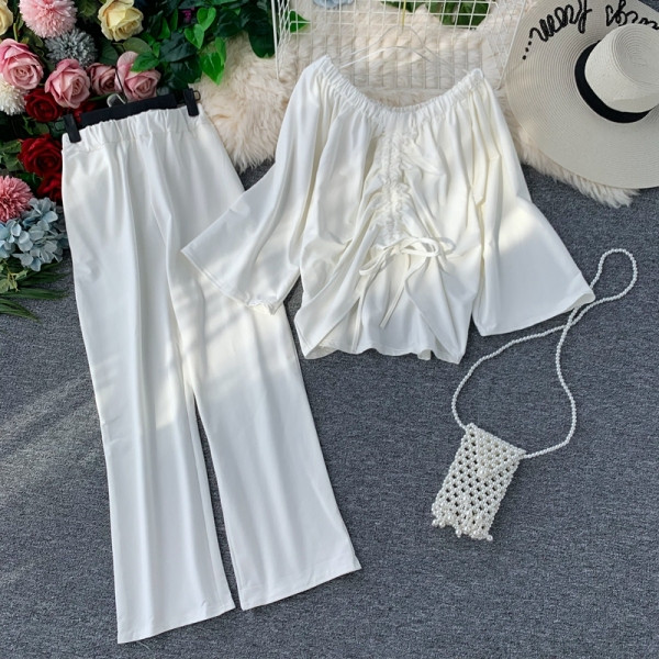 Pavasara sieviešu komplekts no divām daļām ar laivas kakla izgriezumu