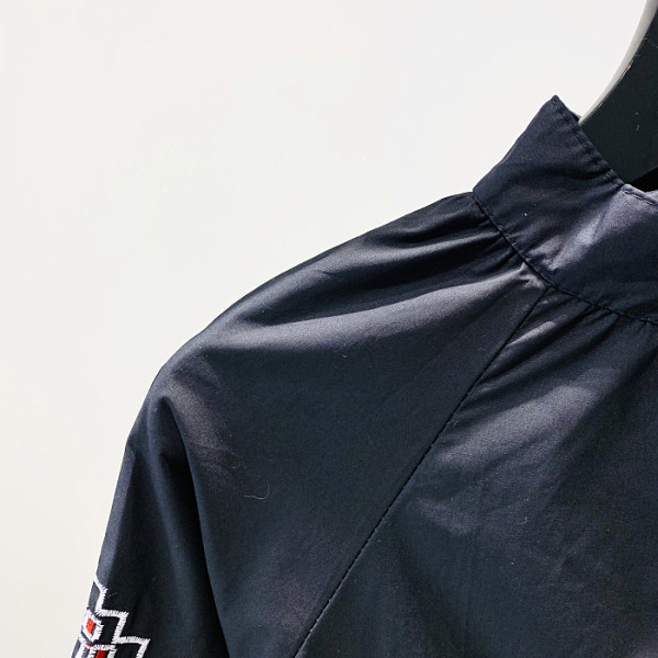 Νέο μοντέλο μακρύ γυναικείο πουκάμισο με κουμπιά και κεντήματα στα μανίκια