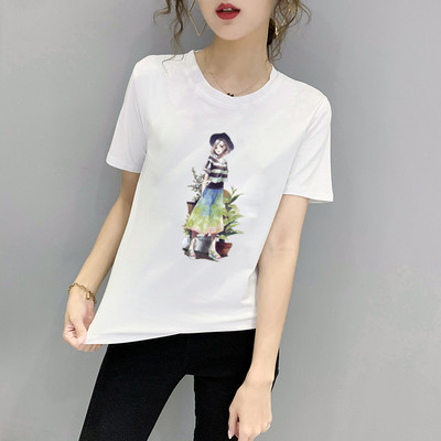 Γυναικεία καθημερινή μπλούζα με οβάλ λαιμόκοψη, κοντό μανίκι και εφαρμογή