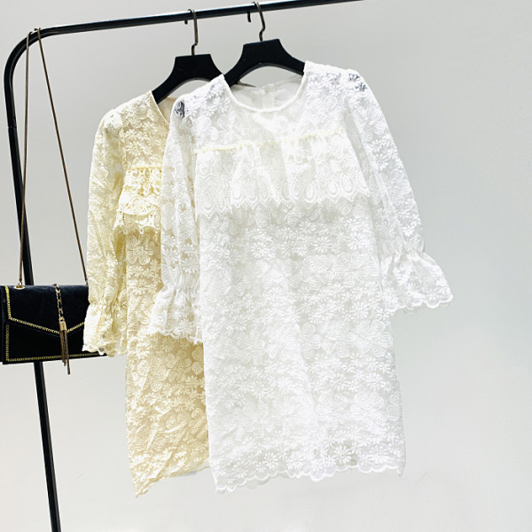 Νέο μοντέλο γυναικείο φόρεμα δαντελλών με 3/4 Lotus μανίκια και οβάλ λαιμόκοψη