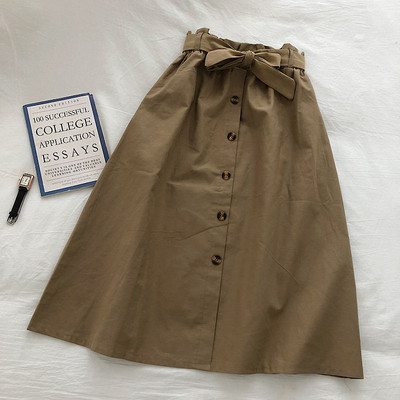 Καθημερινή γυναικεία φούστα με ζώνη και κουμπιά