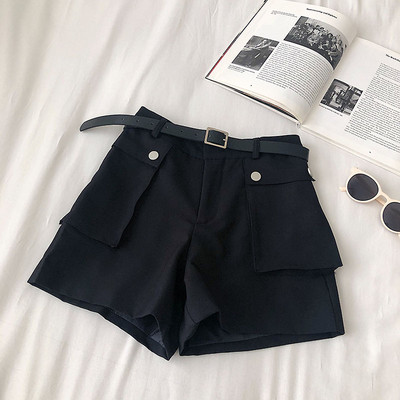 Sieviešu šorti ar jostu un kabatām