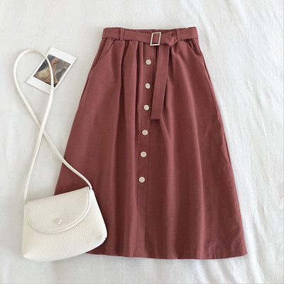 Ikdienas sieviešu svārki ar pogām un jostiņu