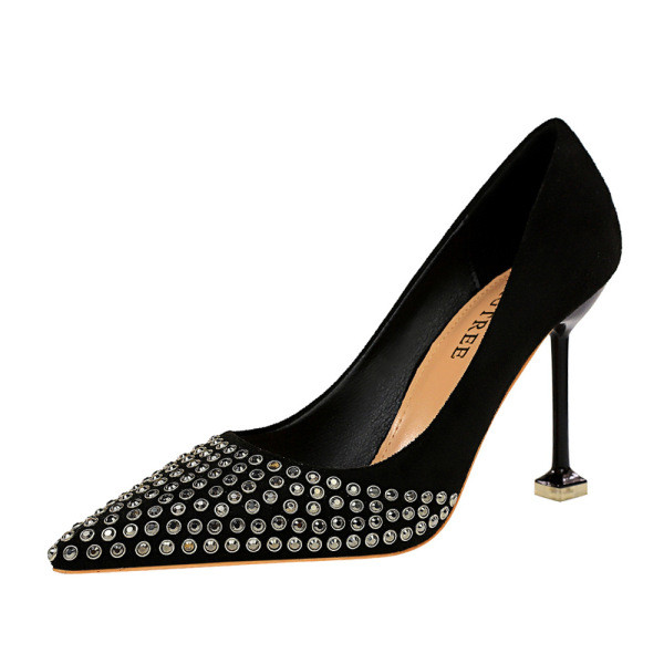 Eleganti sieviešu apavi ar akmeņiem un augstu papēdi no eko zamšādas