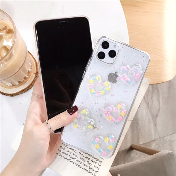 Διαφανής θήκη από σιλικόνη με 3D έγχρωμες καρδιές για το iPhone 11 Pro Max