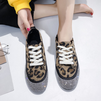 Νέα μοντέλα καθημερινά γυναικεία αθλητικά παπούτσια με διακόσμηση πέτρες