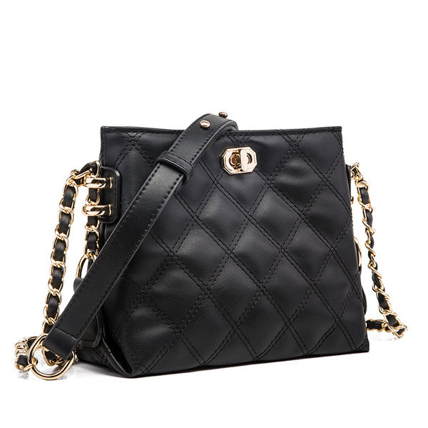 Moodne õlasangaga ökonahast naistekott