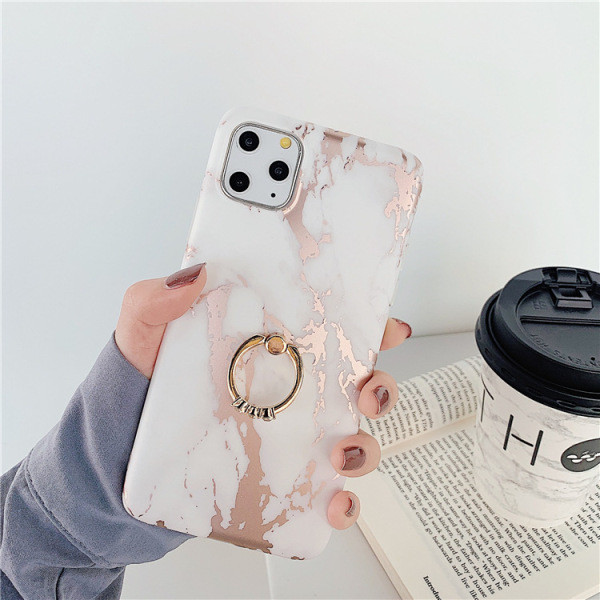 iPhone 11 Pro Max tok márvány hatású fémgyűrűvel