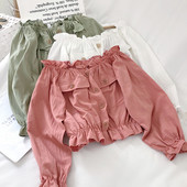 Ikdienas sieviešu krekls ar pufīgām piedurknēm un kabatām