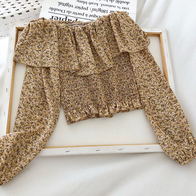 Μοντέρνα γυναικεία μπλούζα με floral print και μανίκια