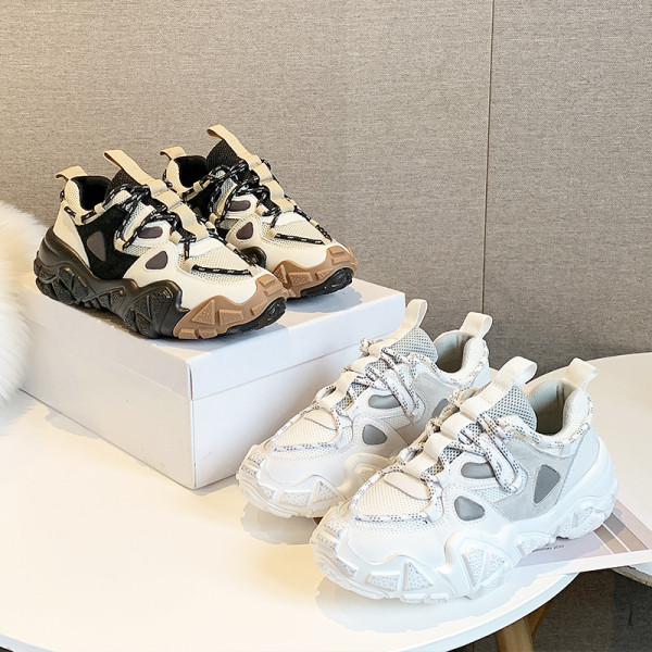 Sieviešu ikdienas rudens kedas ar augstu raupju zoli