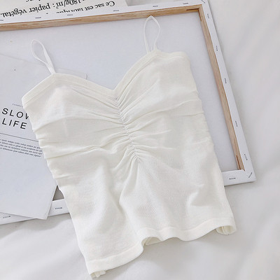 Καθημερινό γυναικείο αμάνικο με λαιμόκοψη και βολάν μπροστά