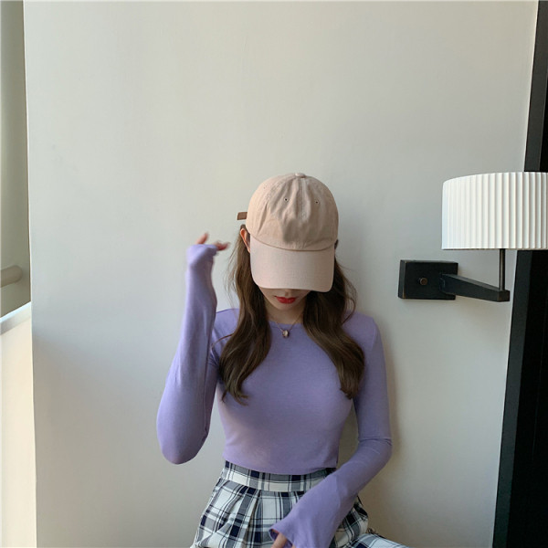 Naiste vabaaja pikkade varrukate ja ümara kaelusega pluus