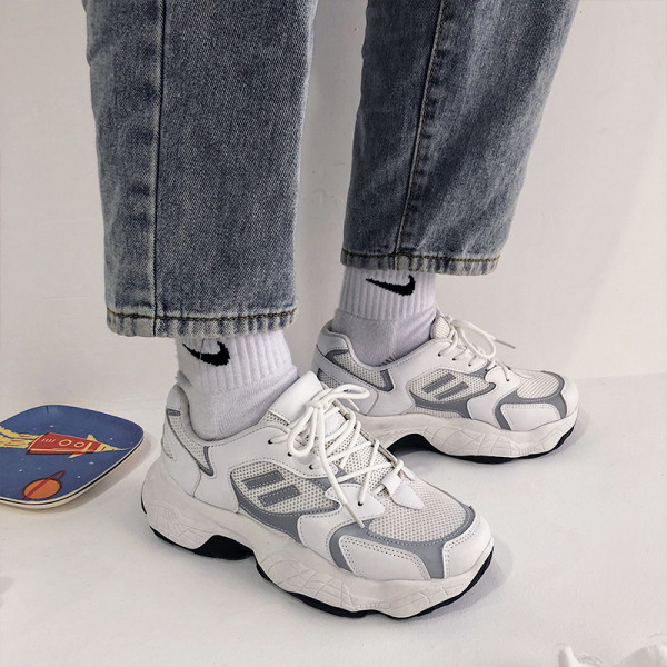 Αθλητικά casual γυναικεία παπούτσια με σκληρή σόλα