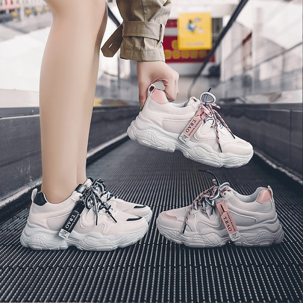 Sieviešu kedas ar raupju zoli piemērotas vasarai