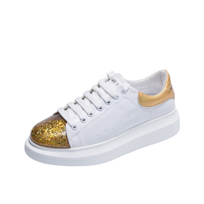 Καθημερινά γυναικεία παπούτσια eco δρεμ`ατινα με ίσια σόλα και λαμπερά στοιχεία