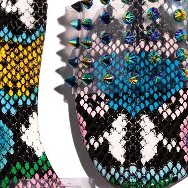 Naujas vasarinių šlepečių modelis iš eko odos ir silikono plokščiu padu