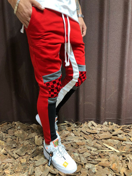 Férfi alkalmi nadrág nyakkendővel és szegéllyel