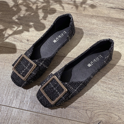 Lapos talpú női alkalmi kockás cipő két modellben