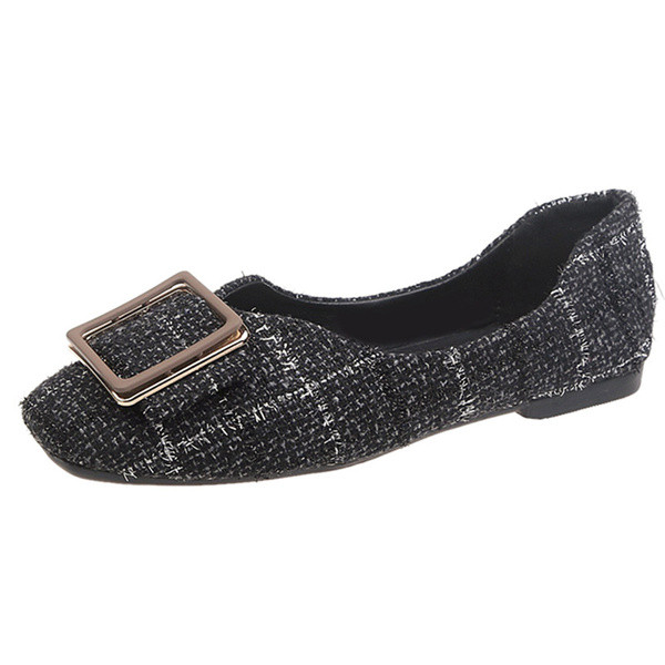 Lapos talpú női alkalmi kockás cipő két modellben