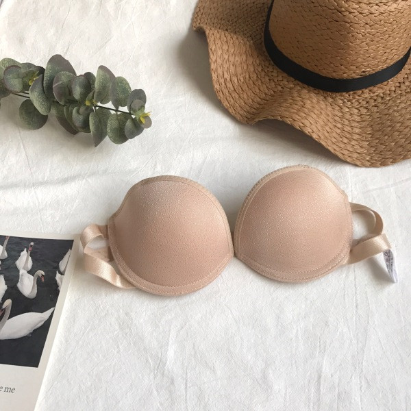 Paprasta moteriška liemenėlės tipo liemenėlė be petnešėlių