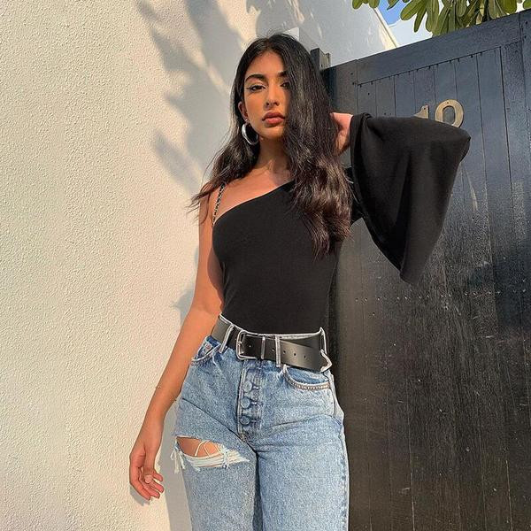 Jauna modeļa melns sieviešu bodijs ar vienu lotosa piedurkni