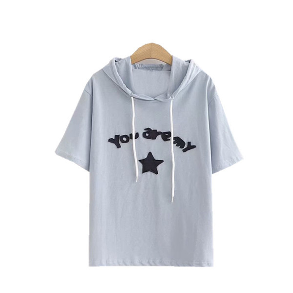 Ikdienas sieviešu T-krekls ar īsām piedurknēm un kapuci