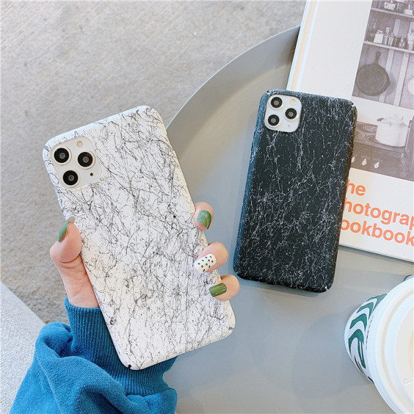 Maska za iPhone 11 Pro Max u crno-bijeloj boji