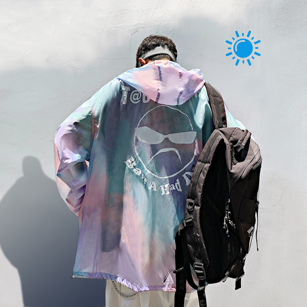 Új modell férfi tavaszi kabát széles modell, hátul rátéttel