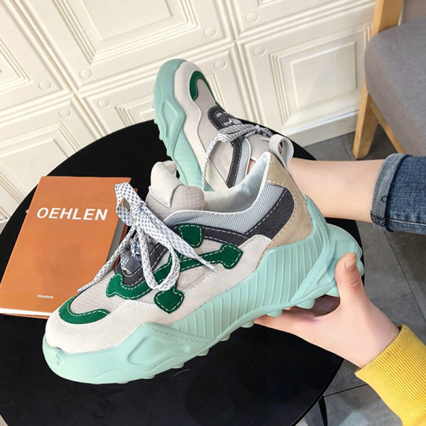 Új modell alkalmi női tornacipők durva talppal