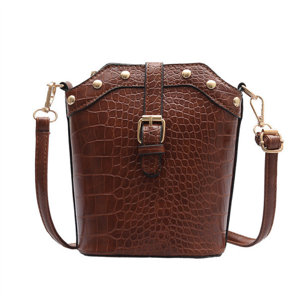 Stiilne kunstnahast pandlaga naistekott