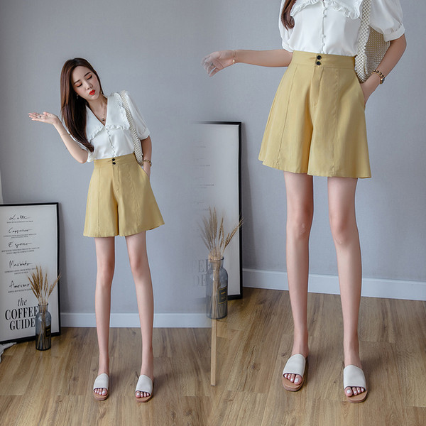 Naiste kõrge vöökohaga lühikesed püksid – lai mudel