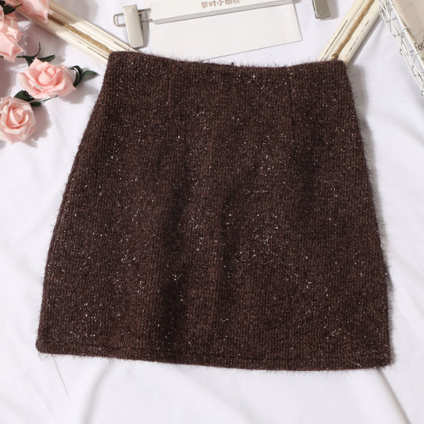 Pašreizējie sieviešu īsie svārki ar rāvējslēdzēju un augstu vidukli