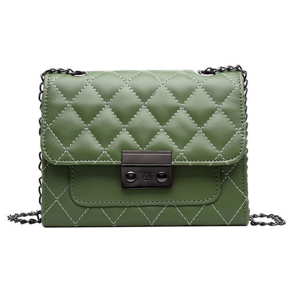 Γυναικεία τσάντα Eco Leather με μεταλλική στερέωση και αλυσίδα