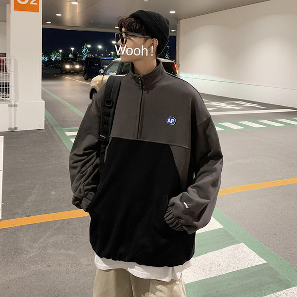 Ανδρικό φούτερμ με φερμουάρ με τσέπες 