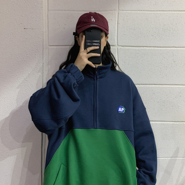 Ανδρικό φούτερμ με φερμουάρ με τσέπες 