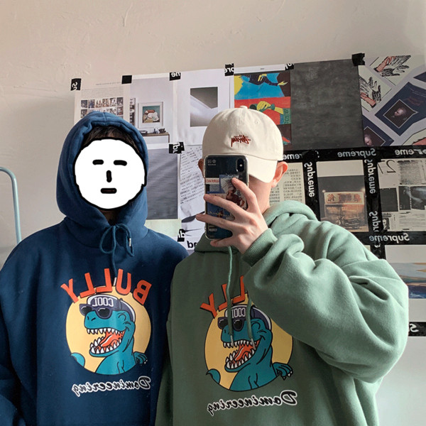 Καθημερινό ανδρικό φούτερ με γράμματα, τσέπες και κουκούλα