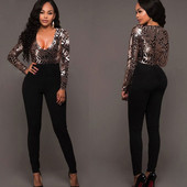 Stílusos női overall ovális nyakkivágással és flitterekkel, fekete színben