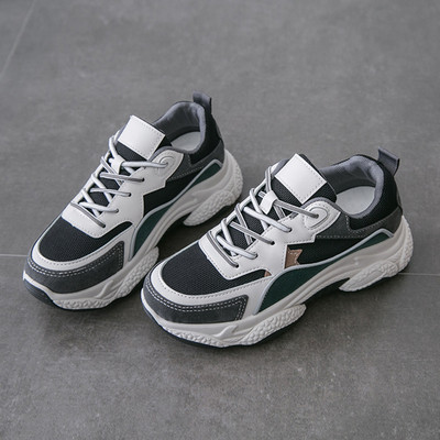 Nyári női tornacipő lapos talppal