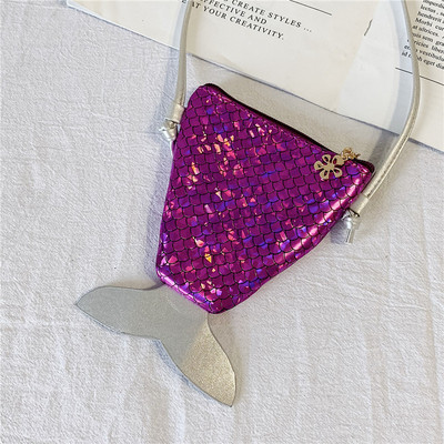 Naujo modelio moteriška rankinė su užtrauktuku ir 3D elementu