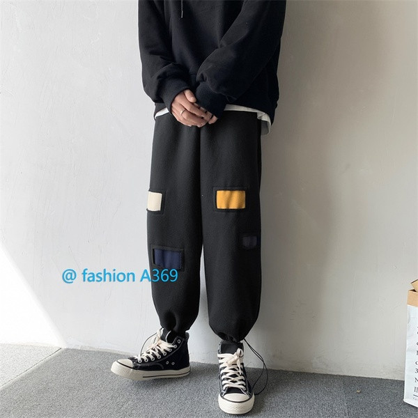 Vyriškos plačios laisvalaikio kelnės su spalvotais lopais