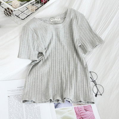 Γυναικείο casual T-shirt με στρογγυλό ντεκολτέ και κουμπιά