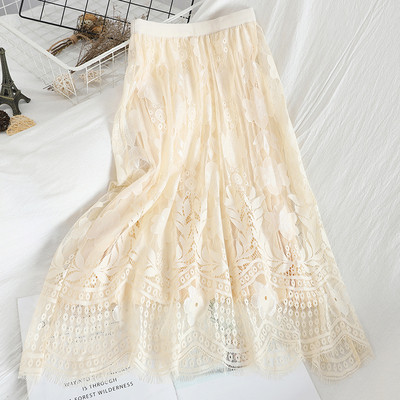 Modern női szoknya csipkével és gumírozott derékkal