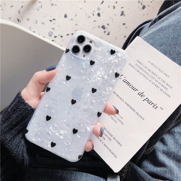 Λευκή κομψή θήκη με καρδιές για το iPhone 11 Pro Max