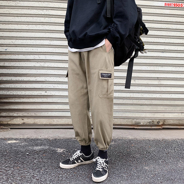 Αθλητικό καθημερινό παντελόνι με πλαϊνές τσέπες