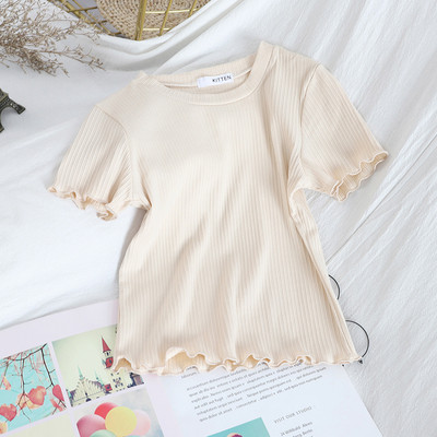 Μοντέρνο γυναικείο T-shirt με κοντό μανίκι και στρογγυλό ντεκολτέ