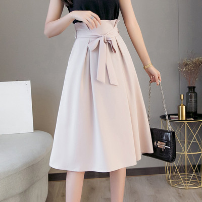 Μοντέρνα  γυναικεία φούστα με ψηλή  μέση και μοντέλο κοπής ζώνης