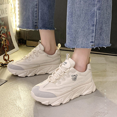 Νέο μοντέλο γυναικεία αθλητικά παπούτσια με σκληρή σόλα και εφαρμογή